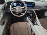 Used 2024 Hyundai Elantra SEL w/ Convenience Package image 2