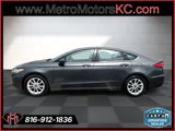 Used 2020 Ford Fusion SE image 2