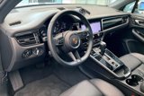 Certified 2024 Porsche Macan image 3