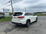 Used 2017 Toyota Highlander XLE image 5
