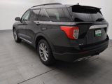 Used 2022 Ford Explorer XLT w/ Equipment Group 202A image 5