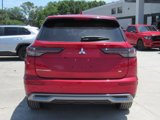 New 2025 Mitsubishi Outlander SE image 3