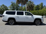 Used 2023 Jeep Wagoneer L Series II image 2