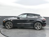 New 2026 Porsche Macan image 4