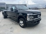 New 2025 Ford F350 4x4 Crew Cab DRW Super Duty image 2