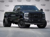 Used 2025 Ford F450 Platinum w/ FX4 Off-Road Package image 2