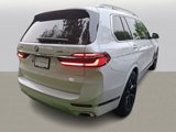 Used 2025 BMW X7 xDrive40i w/ Executive Package image 3