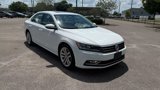 Used 2018 Volkswagen Passat 2.0T SE image 4
