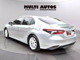 Used 2022 Toyota Camry LE image 5