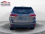 Used 2018 Toyota Highlander XLE image 4