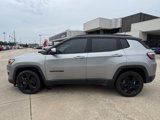 Used 2021 Jeep Compass Latitude image 4