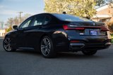 Used 2022 BMW 750i xDrive w/ Executive Package image 3