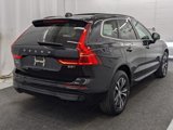 Used 2023 Volvo XC60 B5 Core image 2