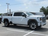 New 2025 GMC Sierra 2500 Denali w/ Denali Reserve Package image 2