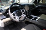 New 2025 Land Rover Defender 110 X-Dynamic SE image 4