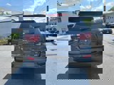 Used 2019 Kia Sorento LX image 5