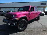 Used 2024 Jeep Gladiator Sport image 2