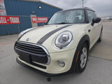 Used 2018 MINI Cooper 2-Door Hardtop image 3