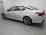 Used 2023 Nissan Altima 2.5 SV image 3