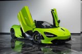 Used 2020 McLaren 720S Spider image 2