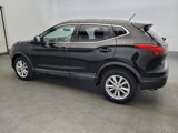 Used 2018 Nissan Rogue Sport SV image 3