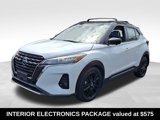 Used 2021 Nissan Kicks SR w/ SR Premium Package image 3