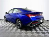 New 2025 Hyundai Elantra SEL image 4