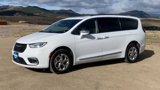Certified 2021 Chrysler Pacifica Limited image 5