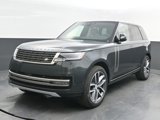 Used 2025 Land Rover Range Rover SE image 3