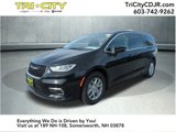 New 2025 Chrysler Pacifica Select image 1