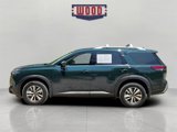 Used 2025 Nissan Pathfinder SL image 5