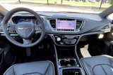 New 2026 Chrysler Pacifica Limited w/ S Appearance Package image 5