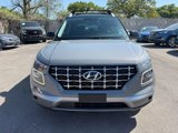 Used 2023 Hyundai Venue Limited image 2