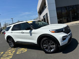 Certified 2022 Ford Explorer XLT w/ Equipment Group 202A image 4