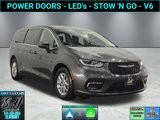 Used 2023 Chrysler Pacifica Touring-L image 1