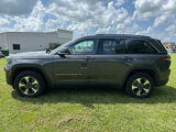 Used 2023 Jeep Grand Cherokee 4WD 4xe image 4
