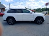 Used 2020 Jeep Grand Cherokee Limited w/ Luxury Group II image 4