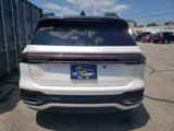 Used 2024 Lincoln Nautilus Reserve w/ Equipment Group 202A image 5