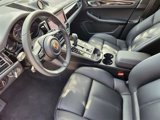 Certified 2024 Porsche Macan image 4
