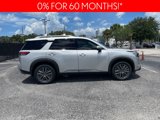 New 2025 Nissan Pathfinder SL w/ SL Premium Package image 2