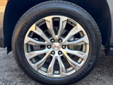 Used 2021 GMC Yukon XL Denali w/ Denali Ultimate Package image 3
