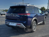 New 2025 Nissan Pathfinder SL image 5