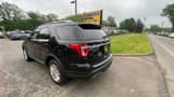 Used 2018 Ford Explorer XLT w/ Equipment Group 202A image 3