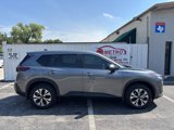 Used 2023 Nissan Rogue SV image 2