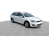 Used 2017 Volkswagen Golf S image 2
