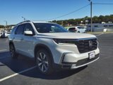 New 2025 Honda Pilot Touring image 3