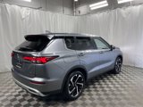 Used 2024 Mitsubishi Outlander SE Black Edition image 3