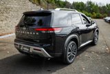 New 2025 Nissan Pathfinder Platinum image 3