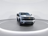 Used 2024 Chevrolet Silverado 2500 LT image 3