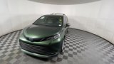 Used 2023 Toyota Sienna XLE image 3